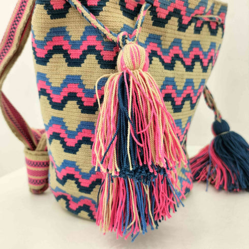 CHILA BAGS ショルダーバッグ レディース