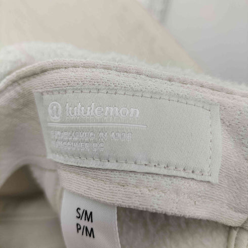 ルルレモン lululemon 刺繍ロゴ キャップ レディース S/M