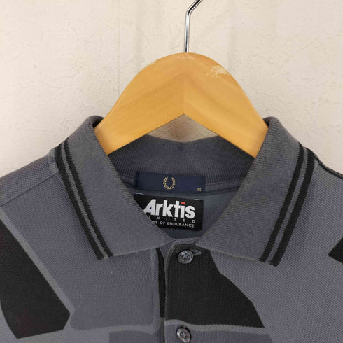 フレッドペリー FRED PERRY ARKTIS LIMITED 総柄ポロシャツ メンズ import:XS