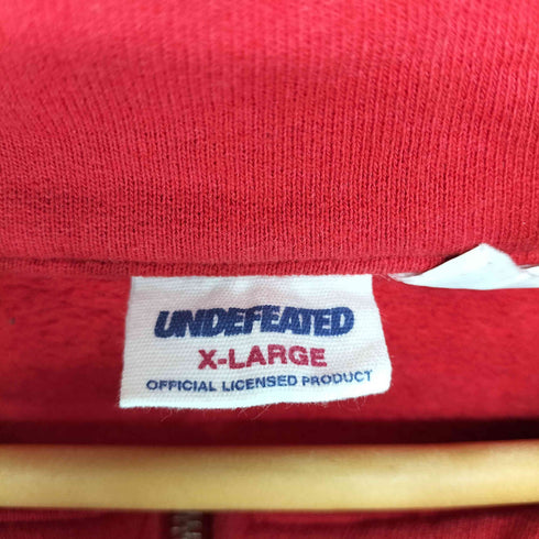アンディフィーテッド UNDEFEATED ロゴ刺繍 ハーフジップスウェット メンズ import:XL