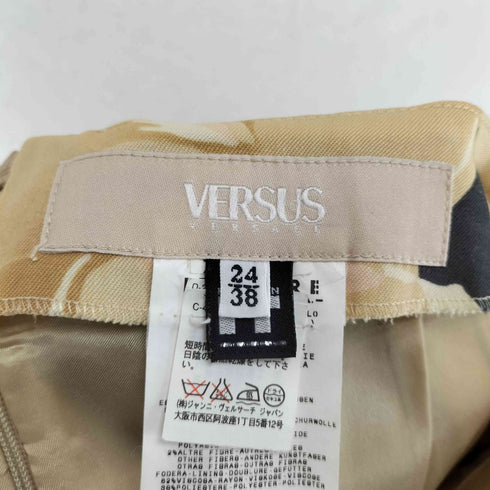 ヴェルサスヴェルサーチ VERSUS VERSACE Made in Italy 総柄切り込みデザインスカート レディース 24/38