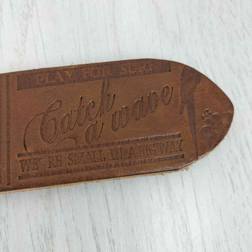 TOCHIGI SHRINK LEATHER SURF EMBOSSED BELT メンズ