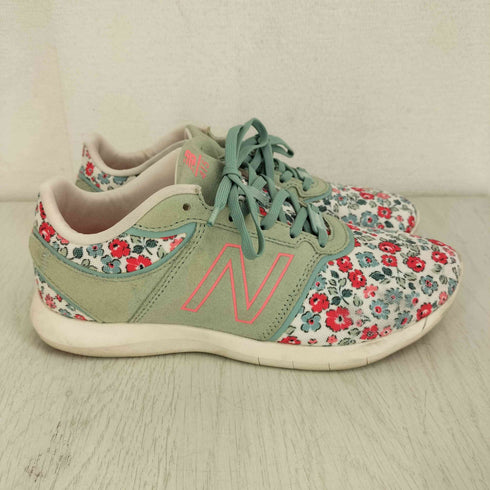 ニューバランス NEW BALANCE 花柄 ローカットスニーカー レディース JPN:23.5