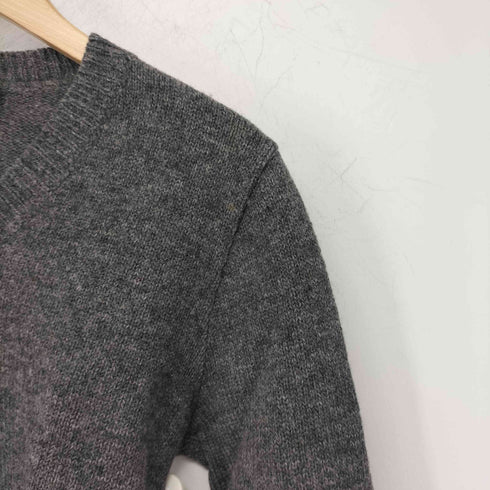 アーペーセー A.P.C. フランス製 ウール100 Vネック セーター メンズ import:S