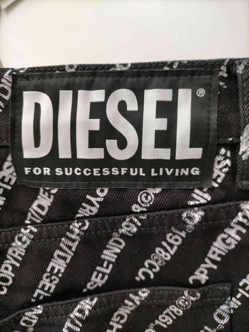 ディーゼル DIESEL 1978 copyright コピーライト プリント 総柄 5ポケット ストレート デニム パンツ メンズ W36-L32