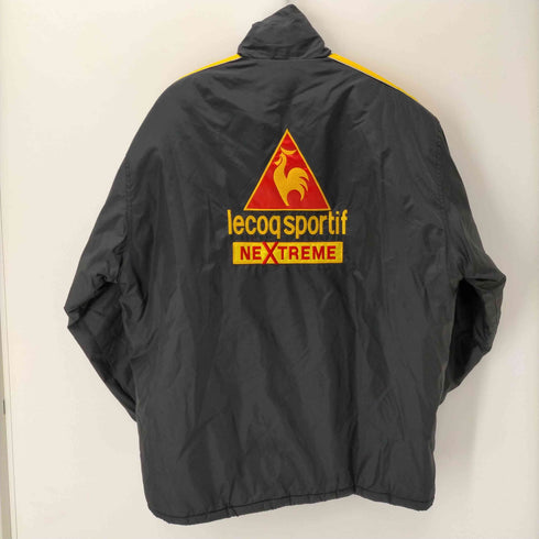 ルコック スポルティフ le coq sportif NEXTREME 両面ロゴ刺繍 裏地キルティング 中綿 ショルダーライン フルジップ ブルゾン 裾ドローコード メンズ import:M