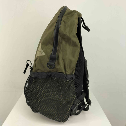 アンドワンダー and wander 20L daypack メンズ