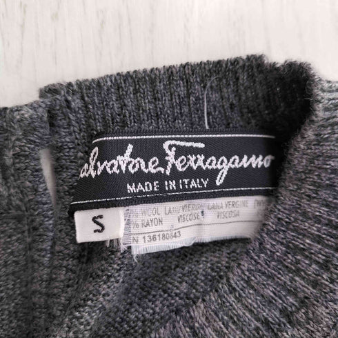 サルヴァトーレフェラガモ Salvatore Ferragamo イタリア製 ウールレーヨン S/S ニット レディース import:S