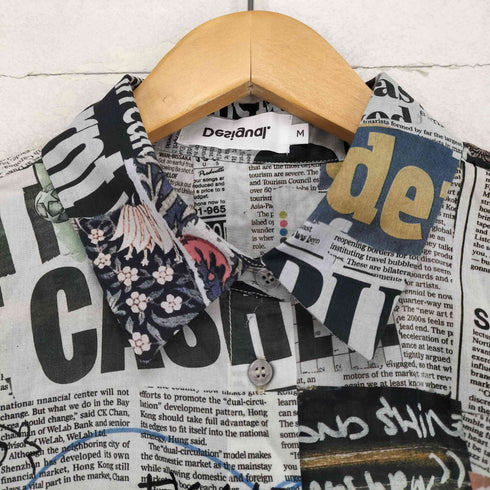 デシグアル Desigual ニュースペーパープリントシャツ レディース M