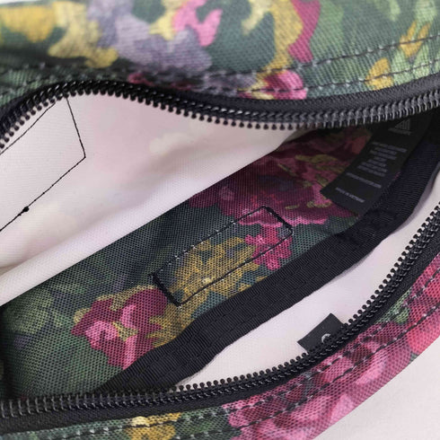 グレゴリー GREGORY ガーデンタペストリー柄 クラシックベルトポーチ メンズ