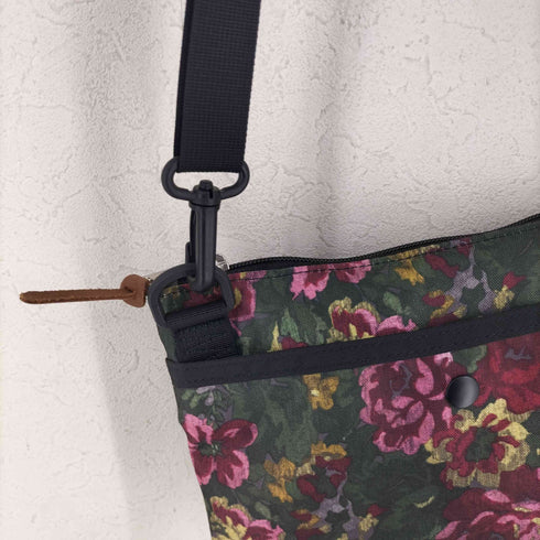 グレゴリー GREGORY ガーデンタペストリー柄 クラシックサコッシュ メンズ