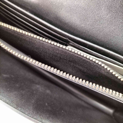 チャールズアンドキース CHARLES&KEITH スカルプチュアルハンドル ロングウォレット レディース