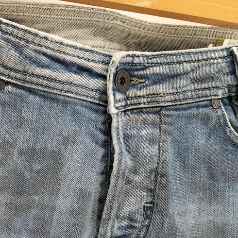 ディーゼル DIESEL イタリア製 SLAMMER L.32 ジップフライデニムパンツ メンズ 28