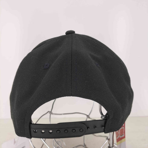 ニューエラ NEW ERA キャラクター刺繍 6パネルキャップ メンズ