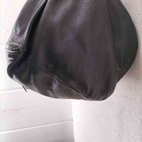 ジバンシィ GIVENCHY シボレザー パンドラ メッセンジャーバッグ PANDORA レディース