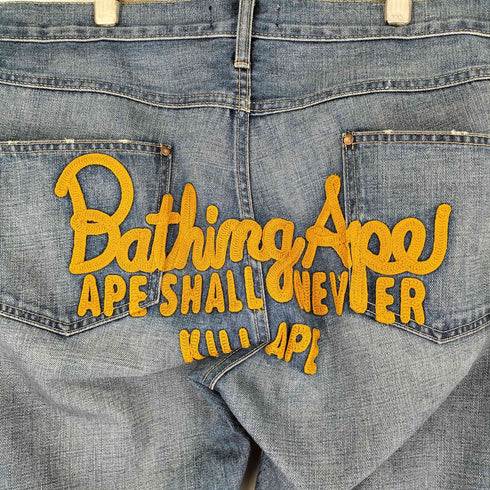 アベイシングエイプ A BATHING APE バック刺繍 デニムパンツ メンズ JPN:L