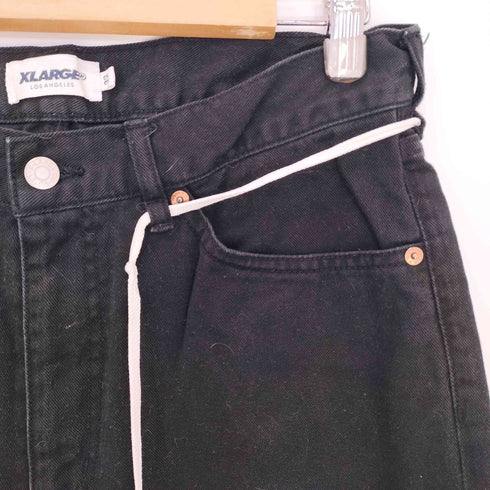 エクストララージ XLARGE テーパード ブラック デニム メンズ 32