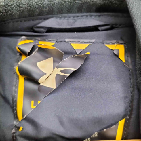 アンダーアーマー UNDER ARMOUR PRIMALOFT 中綿フーデッドジップアップジャケット メンズ