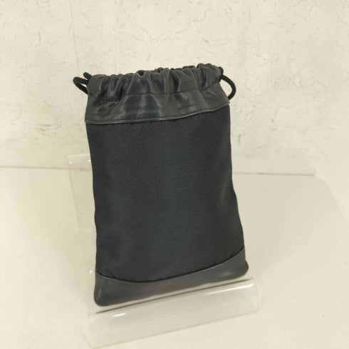 アイムイッセイミヤケ im ISSEY MIYAKE レザー ナイロン 巾着バッグ メンズ