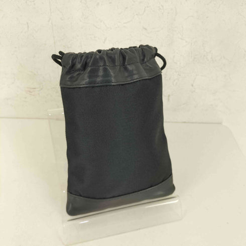 アイムイッセイミヤケ im ISSEY MIYAKE レザー ナイロン 巾着バッグ メンズ