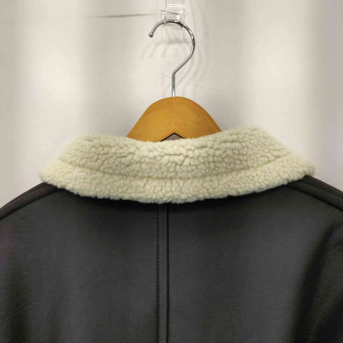 エマクローズ EMMA CLOTHES 2WAYヴィンテージライクB-3フェイクムートンジャケット メンズ import:M