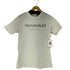 ウノピゥウノウグァーレトレリラックス 1PIU1UGUALE3 RELAX ラインストーンロゴ S/S Tシャツ メンズ JPN:M