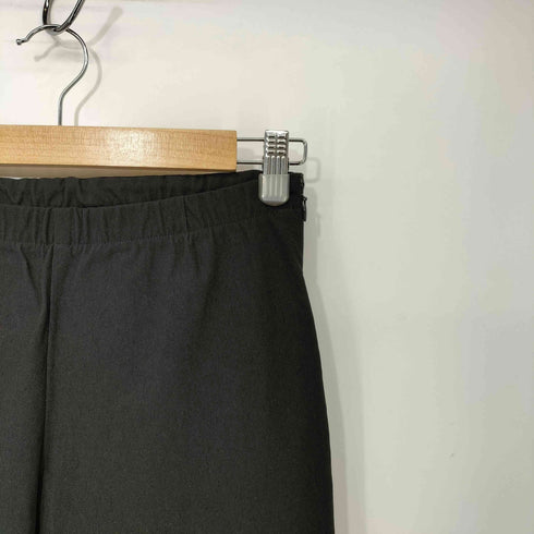 ハートイッセイミヤケ Haat ISSEY MIYAKE ナイロン サイドジップ クロップド パンツ レディース JPN:2
