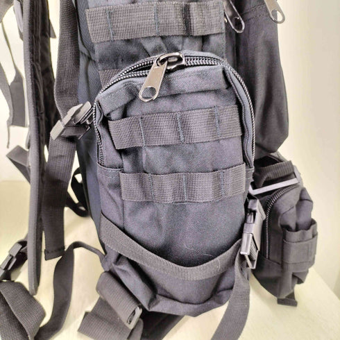 タクティカルバックパック メンズ