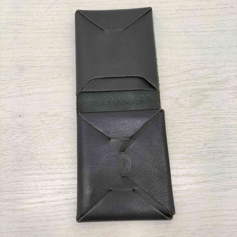 i ro se SEAMLESS SHORT WALLET メンズ