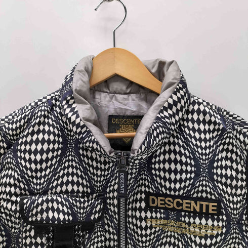 デサント descente 90S PERSONAL RACING 天然羽毛 裏地リップストップ 総柄 サイケ 中綿 ベスト メンズ JPN:M