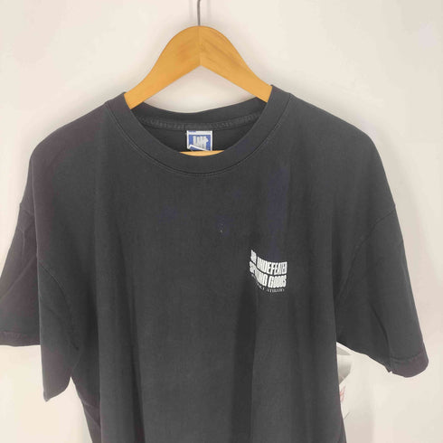 アンディフィーテッド UNDEFEATED USA製 フォトプリント クルーネック S/S Tシャツ メンズ import:XL