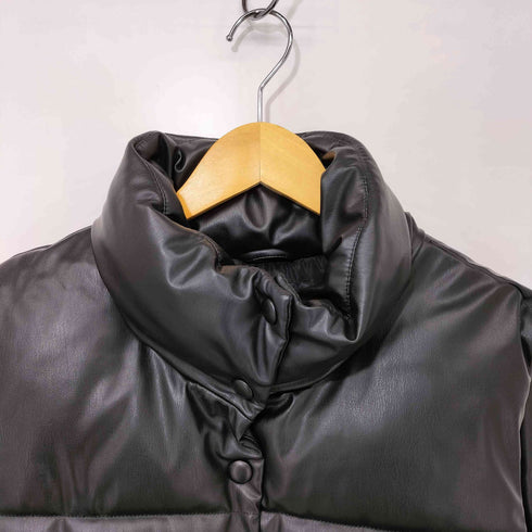 ザラ ZARA フェイクレザーパフベスト レディース import:L