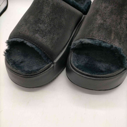 ナイキ NIKE W CALM ELEVATION FUR ウィメンズカーム エレベーション ファー スポーツ サンダル レディース JPN:23