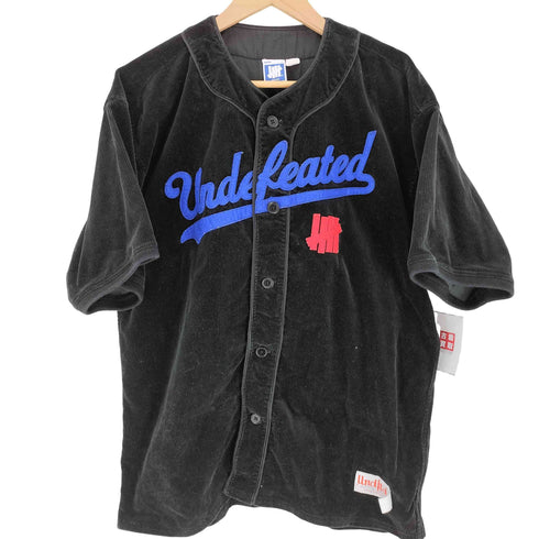 アンディフィーテッド UNDEFEATED ベースボールチーム ブランドロゴ刺繍 コーデュロイ ノーカラー ジャケット メンズ JPN:M