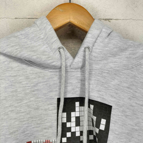 オベイ OBEY TRIPLE TROUBLE OBEY INVADER HOODIE メンズ JPN:L