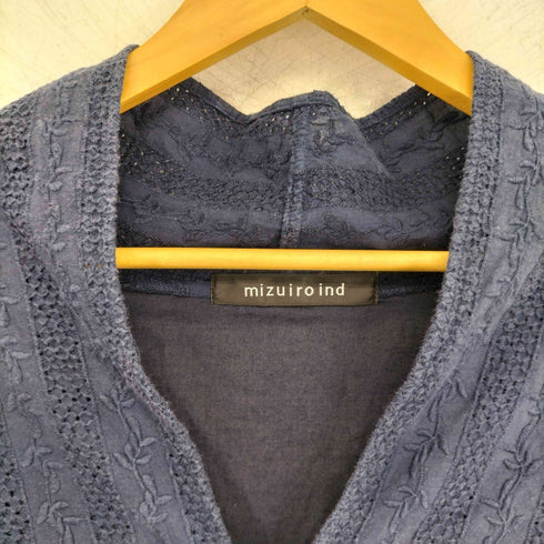 ミズイロインド mizuiro ind コットン 植物柄刺繍 Vネックプルオーバー レディース FREE
