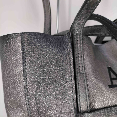ジャンニキャリーニ GIANNI CHIARINI メタリック レザー トート バッグ レディース