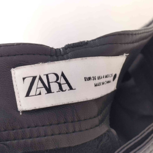 ザラ ZARA フェイクレザーフレアパンツ レディース EUR 36