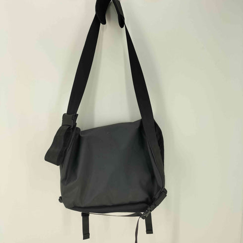 ヘリーハンセン HELLY HANSEN MESSENGER MAP BAG メッセンジャー マップ バッグ メンズ