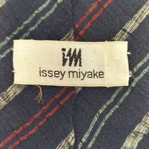 イッセイミヤケ ISSEY MIYAKE ストライプ柄 デザインネクタイ メンズ