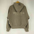 フェイアーオブゴッドエッセンシャルズ FEAR OF GOD ESSENTIALS プレートロゴ パーカー メンズ JPN:S
