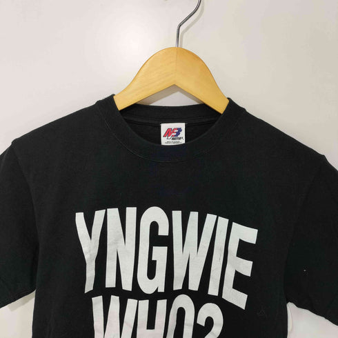 YNGWIE WHO? インギー テクニカル・ギタリスト 豚貴族 Tシャツ メンズ import:S