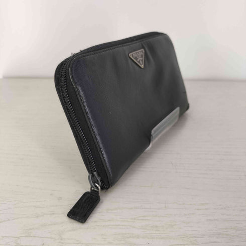 プラダ PRADA ロゴプレート レザー 長財布 レディース