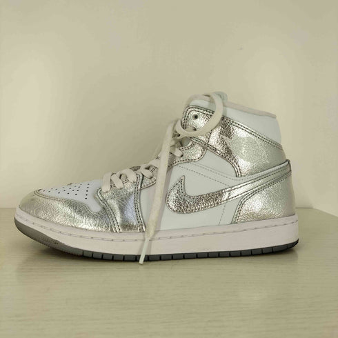 ジョーダンブランド JORDAN BRAND Women's Air Jordan 1 Mid SE Metallic Silver メンズ JPN:26