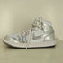 ジョーダンブランド JORDAN BRAND Women's Air Jordan 1 Mid SE Metallic Silver メンズ JPN:26