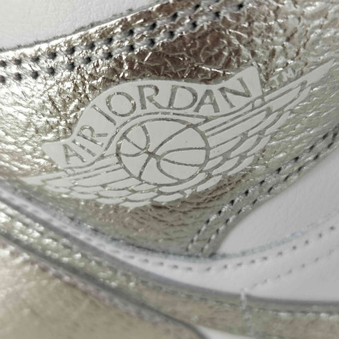 ジョーダンブランド JORDAN BRAND Women's Air Jordan 1 Mid SE Metallic Silver メンズ JPN:26