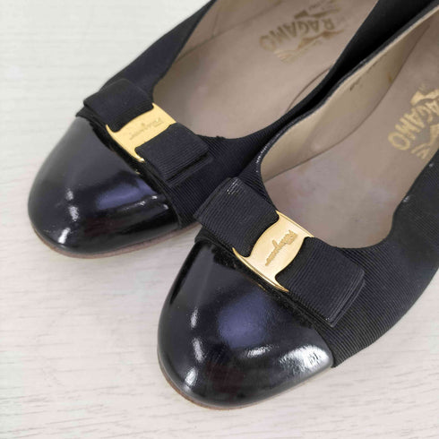 サルヴァトーレフェラガモ Salvatore Ferragamo イタリア製 ヴァラリボンパンプス レディース JPN:S