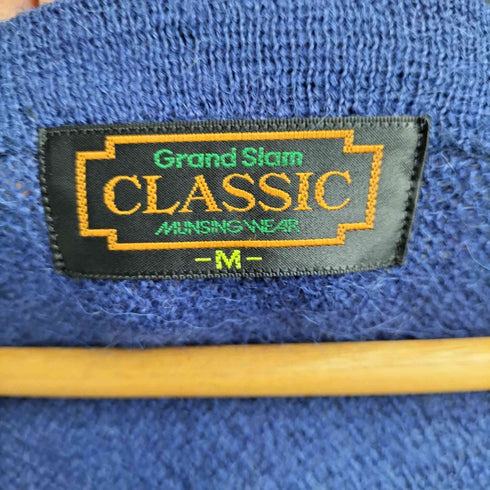 マンシングウェア GRANDSLAM MUNSINGWEAR ワンポイント刺繍ウールVネックニット メンズ JPN:M
