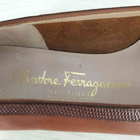 サルヴァトーレフェラガモ Salvatore Ferragamo VARA ヴァラリボン パンプス レディース 5 1/2
