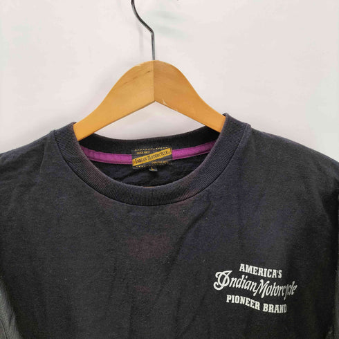 インディアンモーターサイクル INDIAN MOTORCYCLE カウレザー パンチングアーム バッグスカル プリント Tシャツ メンズ JPN:L